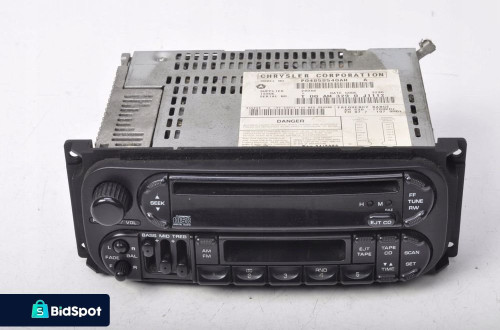 CHRYSLER VOYAGER IV RADIO CD P04858540AH