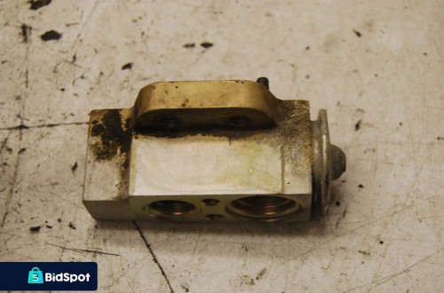 ZAWÓR NAGRZEWNICA 52184790 VW POLO IV SKODA SEAT AUDI