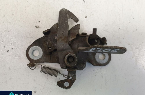 Peugeot 206 ZAMEK MASKI Rygiel