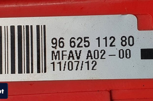 MODUŁ BEZPIECZNIKÓW CITROEN C5 III X7 9662511280