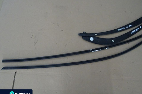 LISTWA LISTWY DACHOWE SZYBY KIA MAGENTIS I LIFT SEDAN 03-05 NR129