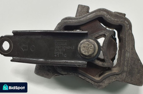 ŁAPA PODUSZKA SILNIKA VOLVO V60 2.4 D5 30748173