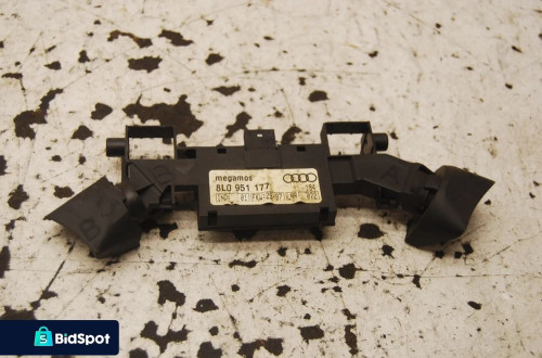 CZUJNIK SENSOR ALARMU 8L0951177A 8L0951178 AUDI A3 8L 8L0951178A 8L0951177