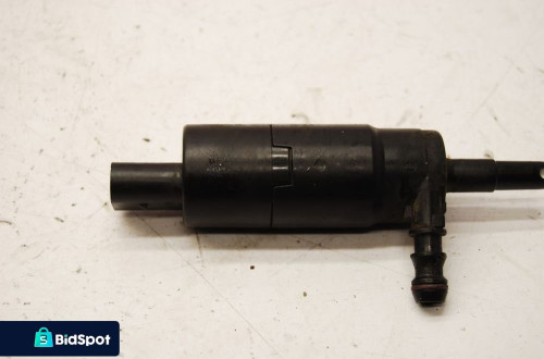 POMPKA SPRYSKIWACZY 3B7955681 OCTAVIA II AUDI VW SEAT