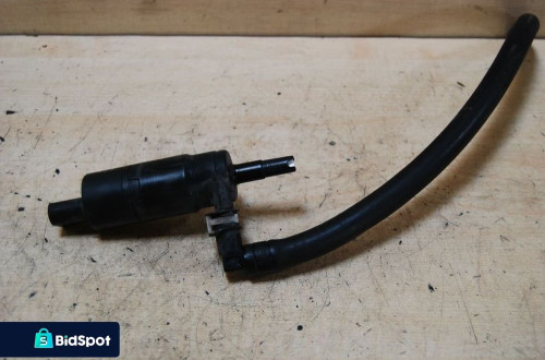 POMPKA SPRYSKIWACZY 3B7955681 OCTAVIA II AUDI VW SEAT