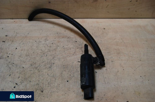 POMPKA SPRYSKIWACZY 3B7955681 OCTAVIA II AUDI VW SEAT