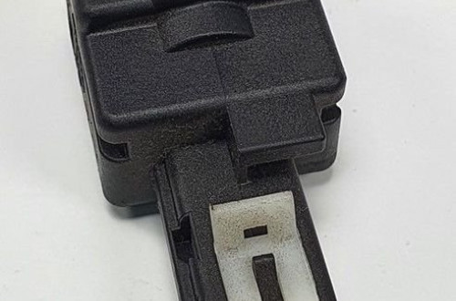CZUJNIK STOP STOPU ALFA ROMEO 147 46840510