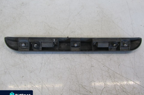 iveco daily 2.3HPI 99-06 listwa oświetlenia rejestracji