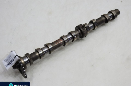 WAŁEK ROZRZĄDU WYDECHOWY MERCEDES W212 2.2 CDI