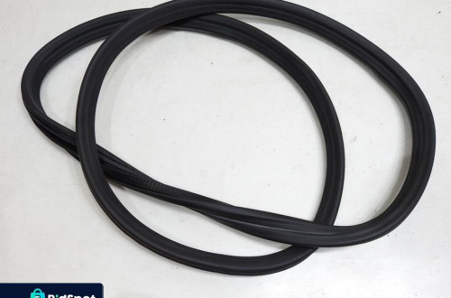 USZCZELKA DRZWI PRAWY TYŁ SAAB 9-3 II KOMBI