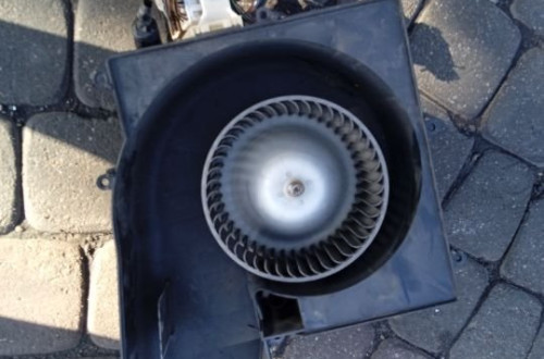 WENTYLATOR WNĘTRZA NISSAN ALMERA N16
