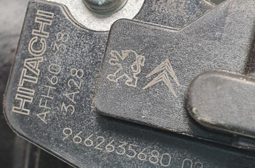 PRZEPŁYWOMIERZ CITROEN C5 III X7 HDI 9662635680