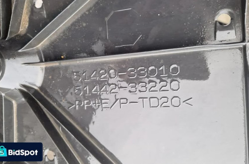 TOYOTA CAMRY 8 VIII OSŁONA POD SILNIK 51420-33010