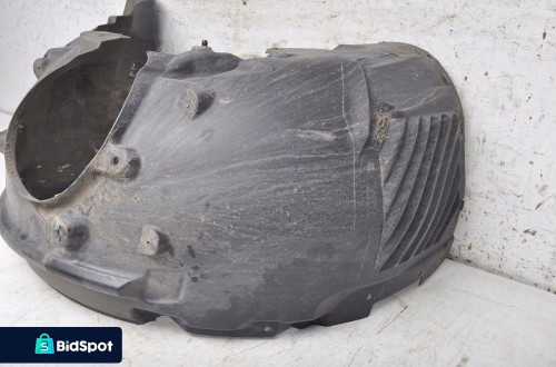 BMW F40 NADKOLE PRZÓD PRZEDNIE PRAWE