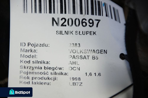 SILNIK SŁUPEK VOLKSWAGEN PASSAT B5 AEB