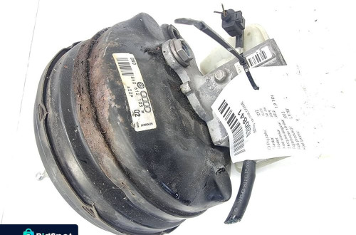 SERWO HAMULCOWE AUDI A4 B6 8E0612105M