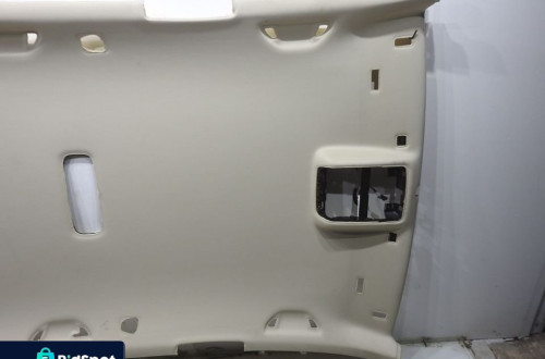 PODSUFITKA VW GOLF VI KOMBI 1K9867501CS