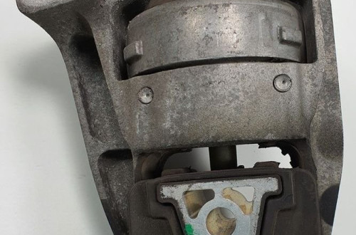 ŁAPA PODUSZKA SILNIKA CITROEN C5 III X7 HDI 326C68
