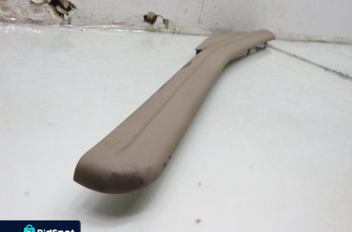 OSŁONA GÓRNA SZYNY DRZWI CHEVROLET UPLANDER