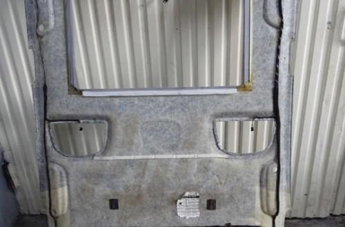 PODSUFITKA PODSUFITÓWKA MERCEDES W220 SEDAN NR97