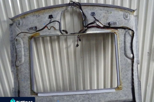 PODSUFITKA PODSUFITÓWKA MERCEDES W220 SEDAN NR97