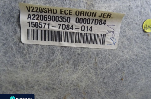 PODSUFITKA PODSUFITÓWKA MERCEDES W220 SEDAN NR97