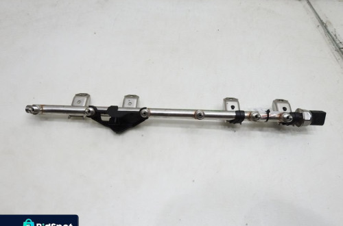 LISTWA WTRYSKOWA BMW E61 2.5i 7535897 7510115