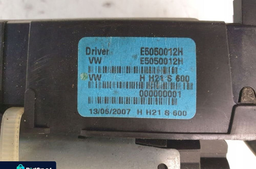VW Passat B6 KOMBI SIŁOWNIK KLAPY lewy 3C9827383E