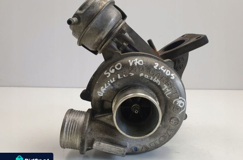 Volvo S60 V70 2.4 D5 TURBOSPRĘŻARKA 8653122