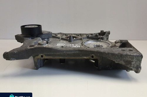 Mercedes W203 1.8 K OSŁONA ROZRZĄDU obudowa