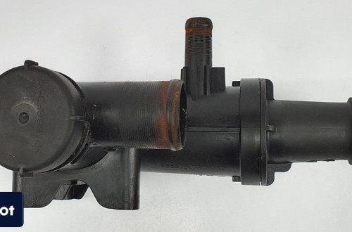 OBUDOWA TERMOSTATU PEUGEOT 307 2.0 HDI 9656182980