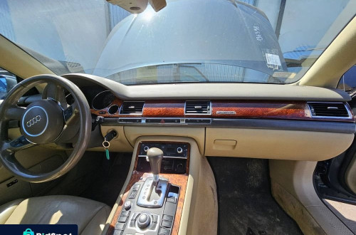 DESKA KOKPIT AUDI A8 D3 S8