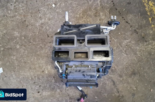 AUDI A6 C6 NAGRZEWNICA  4F1820351AG