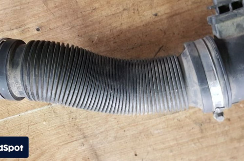 OPEL ASTRA H 1.7 CDTI PRZEWÓD DOLOT POWIETRZA 13105267