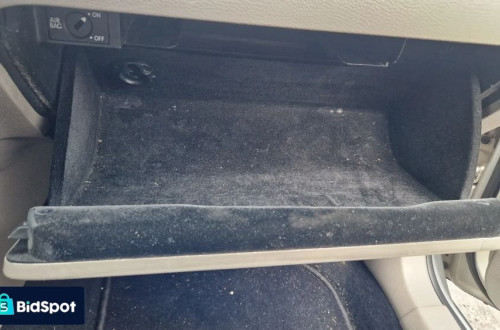 VOLKSWAGEN GOLF VI SCHOWEK PASAŻERA
