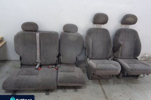 FOTEL FOTELE KANAPA CHRYSLER PT CRUISER 00-06 NR360