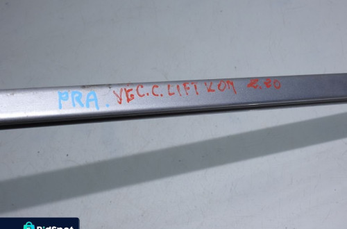 RELING DACHOWY PRAWY OPEL VECTRA C LIFT KOMBI