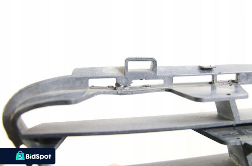 Kratka Atrapa dolna środkowa w Zderzak przod Opel Astra III 3 H 2003-2007