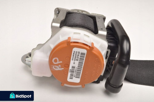 MERCEDES W177 PAS BEZPIECZEŃSTWA PRAWY PRZÓD