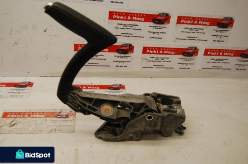 HAMULEC RĘCZNY SKÓRZANY AUDI A3 8P 8P0711303A