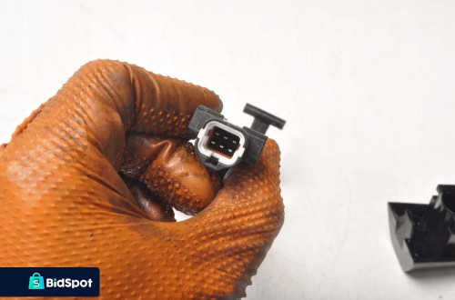 VOLVO S60 V60 KLAMKA DRZWI KEYLES 31276140 L P