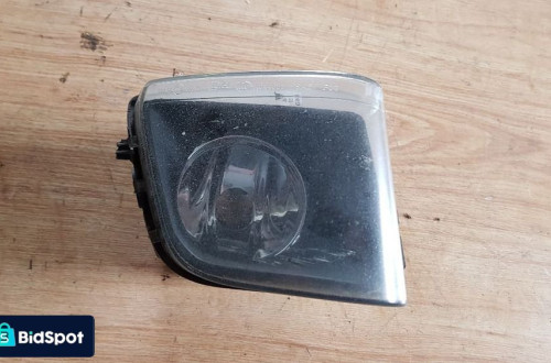 BMW 7 F01 02 HALOGEN PRAWY