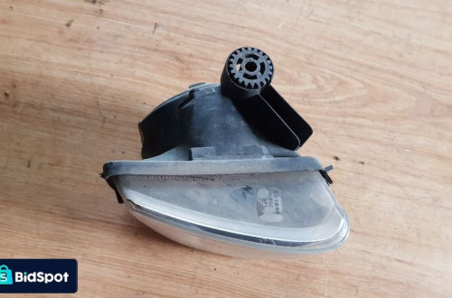 BMW 7 F01 02 HALOGEN PRAWY