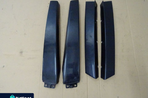 LISTWA OSŁONA DRZWI AUDI A6 C5 LIFT KOMBI NR76