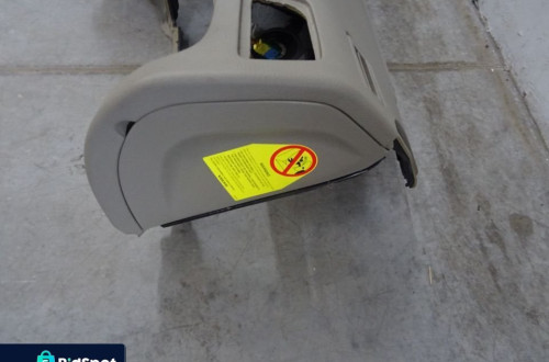 DESKA KONSOLA VOLVO S60 NR259