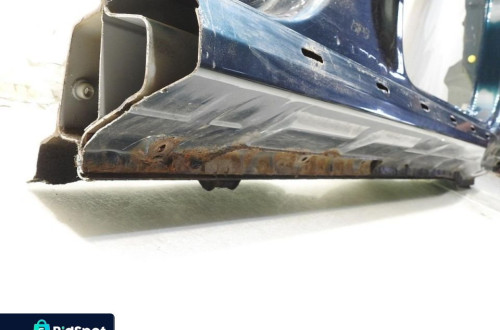 PRÓG SŁUPEK PRAWY BOK 447-46 VOLVO XC90 I