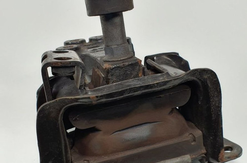 ŁAPA PODUSZKA SILNIKA CITROEN C5 III X7 9652042680
