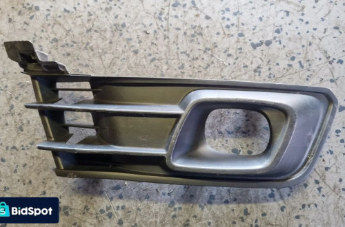 RENAULT CAPTUR LIFT KRATKA ZDERZAKA LEWA 261A26931R
