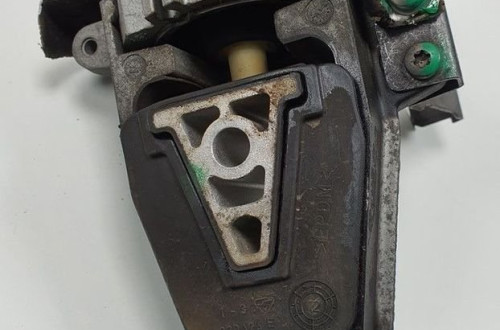 ŁAPA PODUSZKA SILNIKA CITROEN C5 III X7 HDI 326C65