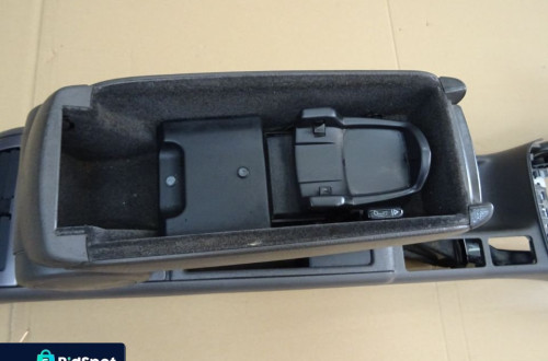 TUNEL ŚRODKOWY PODŁOKIETNIK AUDI A6 C5 LIFT KOMBI NR275